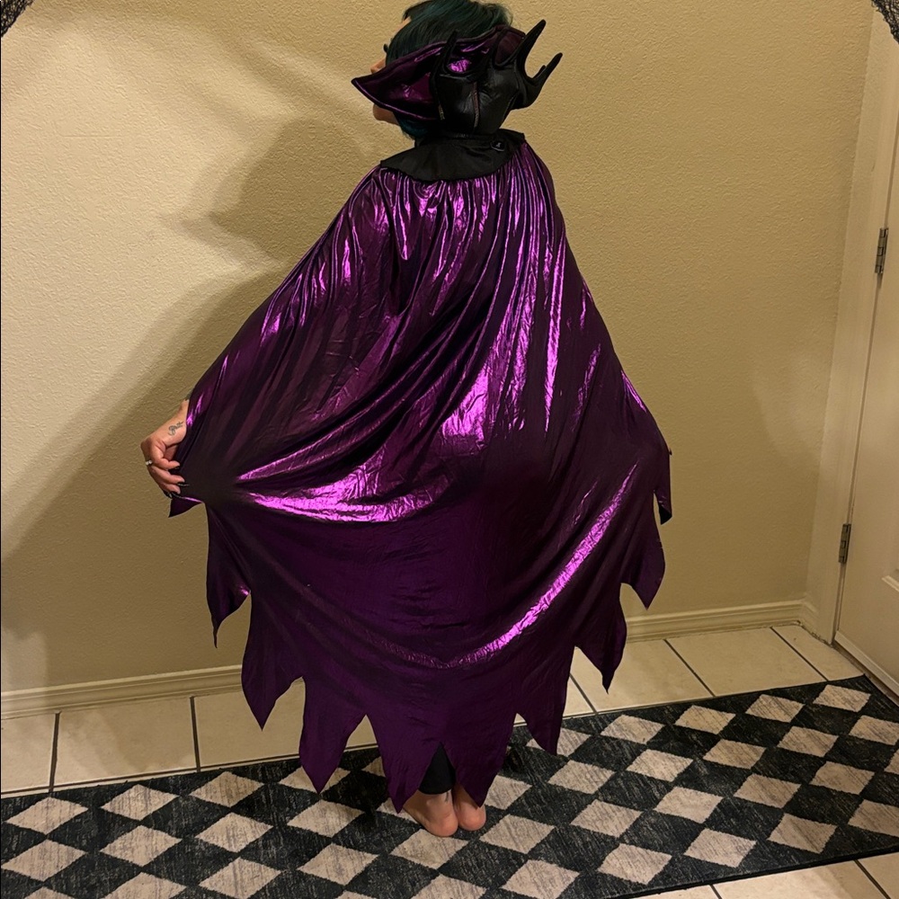 Disneys maleficent Costume Cape